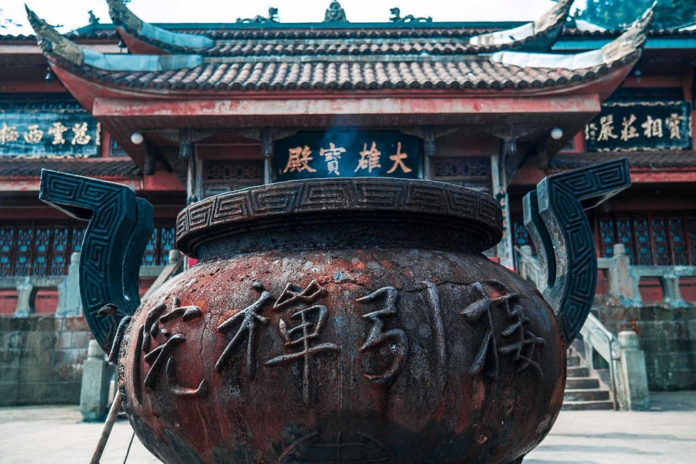 الأبراج الصينية – ماذا يعرف رجك الصيني عنك؟